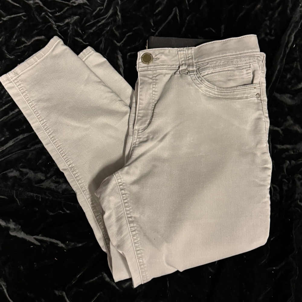 Democracy Jeans
